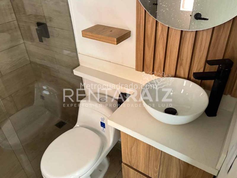 Spacious 4BR Apartment in Laureles - 4