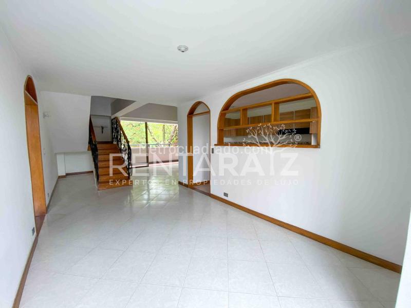 4BR Apartment in Otra Parte (164 m²)