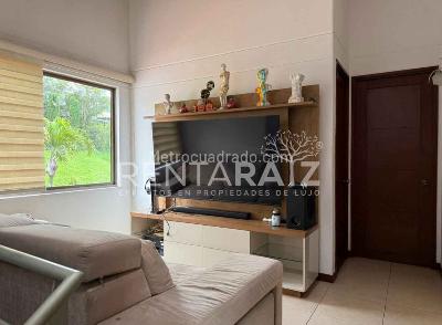 Casa en venta en Loma Del Escobero, Envigado · foto 11 de 18