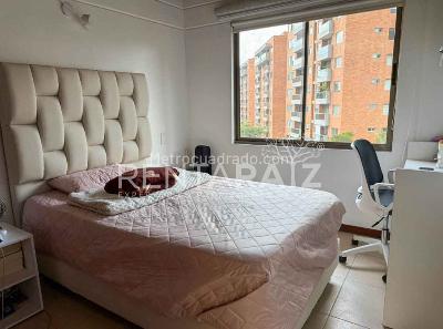 Casa en venta en Loma Del Escobero, Envigado · foto 12 de 18