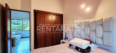 Casa en venta en Loma Del Escobero, Envigado · foto 16 de 18