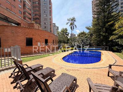 Apartamento en venta en Castropol, Medellín · foto 8 de 20