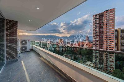Apartamento de 5 alcobas en venta en Castropol, Medellín, 417 m² · foto 3 de 20