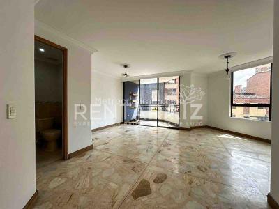 Apartamento de 3 alcobas en venta en Laureles, Medellín, 131 m² · foto 15 de 20