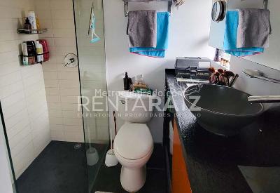 Apartamento de 2 alcobas en venta en Las Lomas, Medellín, 90 m² · foto 10 de 20