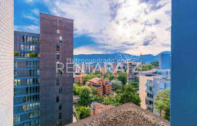 Apartaestudio en venta en El Poblado, Medellín, 45 m² · foto 9 de 19