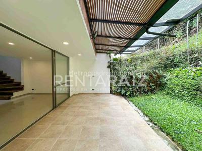 Casa de 3 alcobas en venta en La Calleja, Envigado, 180 m² · foto 20 de 20