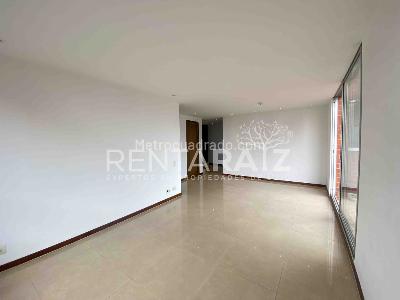 Apartamento en arriendo en Los Balsos, Medellín · foto 8 de 20