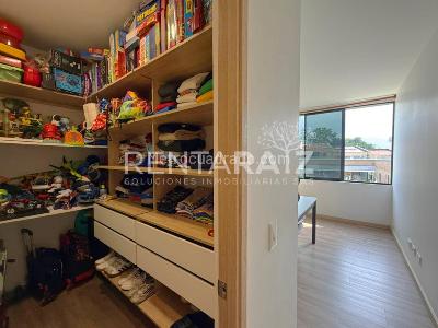 Casa de 3 alcobas en venta en San Lucas, Medellín, 270 m² · foto 20 de 20