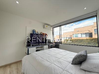 Casa de 3 alcobas en venta en San Lucas, Medellín, 225 m² · foto 20 de 20