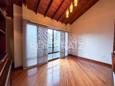 Casa de 3 alcobas en venta en Poblado Balsos, Medellín, 257 m² · foto 16 de 20