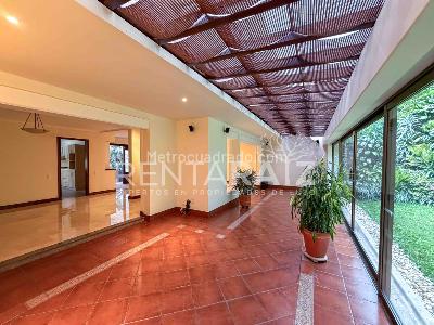 Casa de 3 alcobas en venta en Poblado Balsos, Medellín, 257 m² · foto 3 de 20