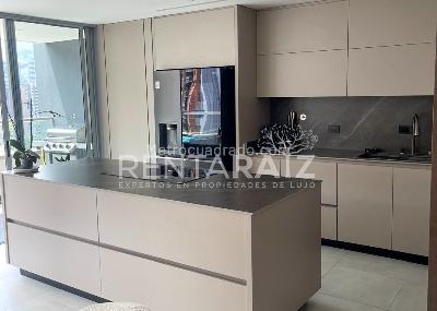 Apartamento de 2 alcobas en venta en Loma El Atravesado, Envigado, 108 m² · foto 12 de 20