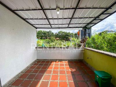 Casa de 3 alcobas en arriendo en Loma De Los Parra, Medellín, 120 m² · foto 4 de 20