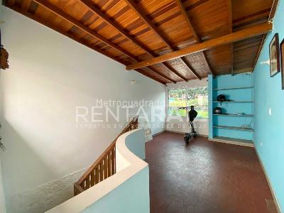 Casa de 3 alcobas en arriendo en Loma De Los Parra, Medellín, 120 m² · foto 6 de 20