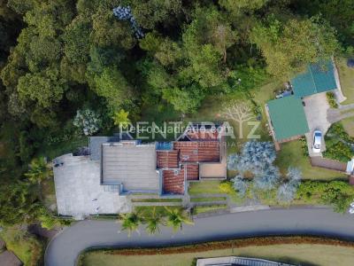 Casa de 3 alcobas en arriendo en Las Palmas Medellin, Envigado, 350 m² · foto 2 de 20