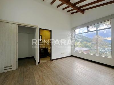 Casa de 3 alcobas en arriendo en Las Palmas Medellin, Envigado, 350 m² · foto 13 de 20
