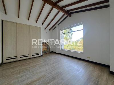 Casa de 3 alcobas en arriendo en Las Palmas Medellin, Envigado, 350 m² · foto 15 de 20