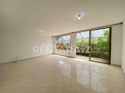 Casa de 3 alcobas en arriendo en Los Benedictinos, Envigado, 200 m² · foto 8 de 20