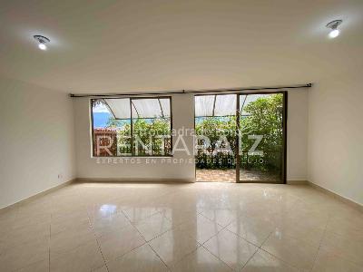 Casa de 3 alcobas en arriendo en Los Benedictinos, Envigado, 200 m² · foto 9 de 20