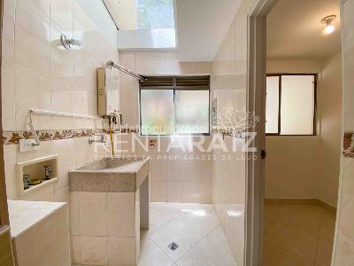 Casa de 3 alcobas en arriendo en Los Benedictinos, Envigado, 200 m² · foto 12 de 20