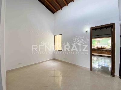 Casa de 3 alcobas en arriendo en Los Benedictinos, Envigado, 200 m² · foto 15 de 20