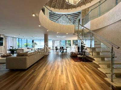 Casa de 4 alcobas en venta en Loma Del Escobero, Envigado, 800 m² · foto 16 de 20