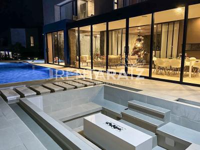 Casa de 3 alcobas en venta en Las Palmas, Medellín, 1650 m² · foto 3 de 20