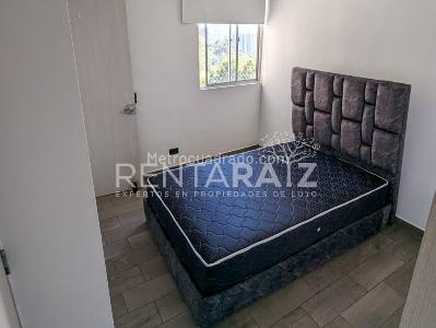 Apartamento de 2 alcobas en venta en Loma De San Jose, Sabaneta, 63 m² · foto 5 de 20