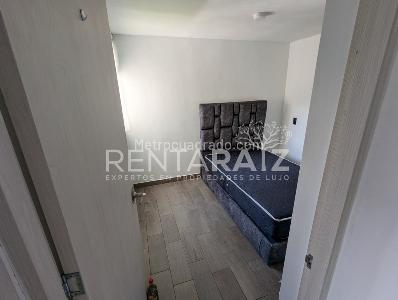 Apartamento de 2 alcobas en venta en Loma De San Jose, Sabaneta, 63 m² · foto 8 de 20