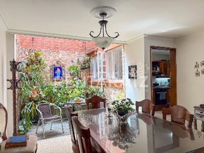 Casa de 3 alcobas en venta en El Poblado, Medellín, 187 m² · foto 4 de 20
