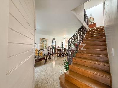 Casa de 3 alcobas en venta en El Poblado, Medellín, 187 m² · foto 8 de 20
