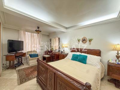 Casa de 3 alcobas en venta en El Poblado, Medellín, 187 m² · foto 16 de 20