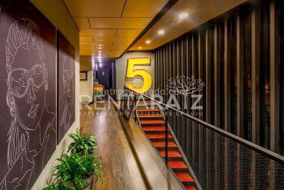 Casa de 5 alcobas en venta en Las Palmas, Envigado, 840 m² · foto 3 de 20