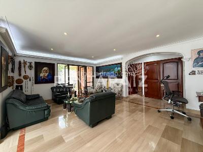 Casa de 4 alcobas en venta en Los Balsos, Medellín, 605 m² · foto 9 de 20