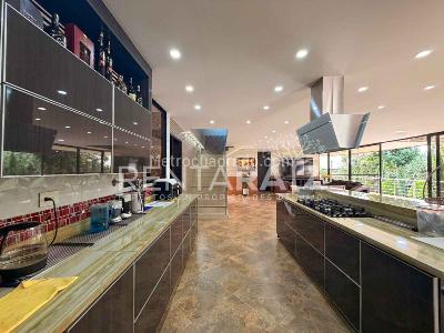 Casa de 5 alcobas en venta en Escobero, Envigado, 700 m² · foto 5 de 20