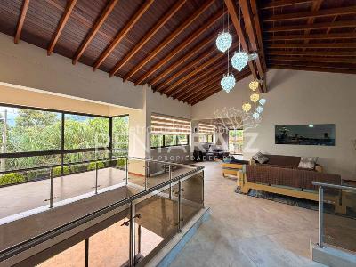 Casa de 5 alcobas en venta en Escobero, Envigado, 700 m² · foto 11 de 20