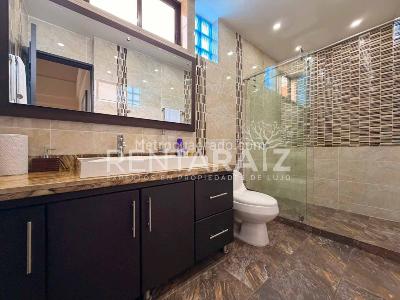 Casa de 5 alcobas en venta en Escobero, Envigado, 700 m² · foto 18 de 20