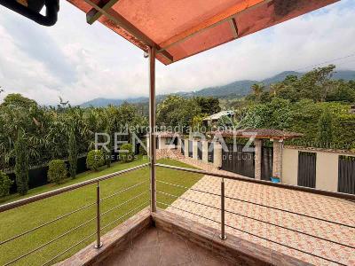 Casa de 5 alcobas en venta en Escobero, Envigado, 700 m² · foto 19 de 20