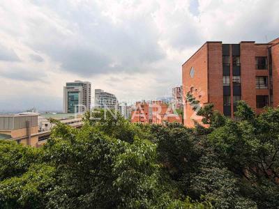 Apartamento en venta en Los Balsos, Medellín · foto 10 de 20