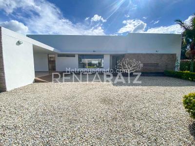 Casa de 4 alcobas en venta en Llanogrande, Rionegro, 350 m² · foto 4 de 20