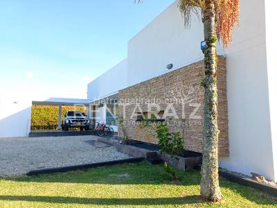 Casa de 4 alcobas en venta en Llanogrande, Rionegro, 350 m² · foto 6 de 20