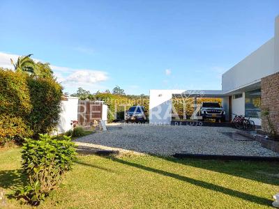 Casa de 4 alcobas en venta en Llanogrande, Rionegro, 350 m² · foto 9 de 20