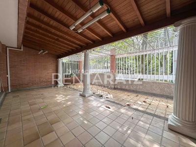 Casa de 3 alcobas en venta en Campestre, Envigado, 229 m² · foto 9 de 20