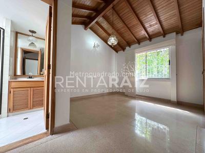 Casa de 3 alcobas en venta en Campestre, Envigado, 229 m² · foto 19 de 20