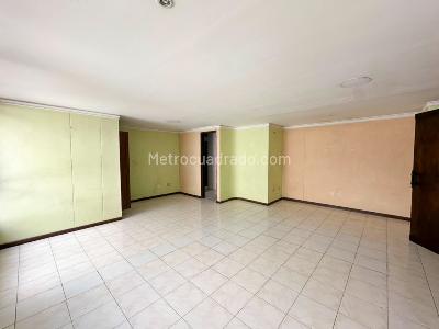 Apartaestudio en venta en El Diamante, Medellín, 95 m² · foto 15 de 20
