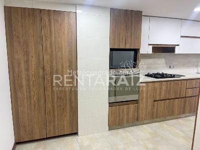 Apartamento de 4 alcobas en venta en El Poblado, Medellín, 212 m² · foto 11 de 20