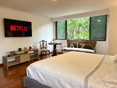 Apartamento de 4 alcobas en venta en El Poblado, Medellín, 212 m² · foto 18 de 20