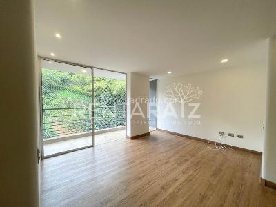 Apartamento de 2 alcobas en venta en Cumbres, Envigado, 76 m² · foto 4 de 20