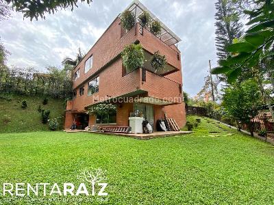 Casa de 4 alcobas en venta en Benedictinos, Envigado, 400 m² · foto 16 de 20